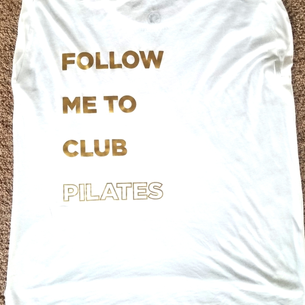 NWOT Club Pilates White Tank / Tee Medium